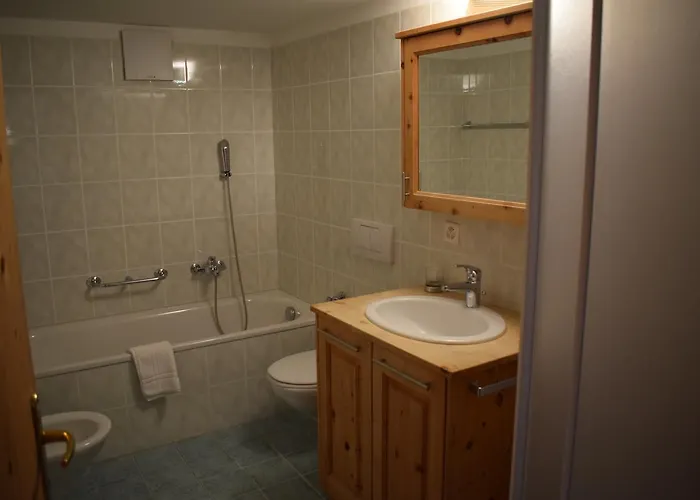 Miragolf Hotel apartamentowy Madulain